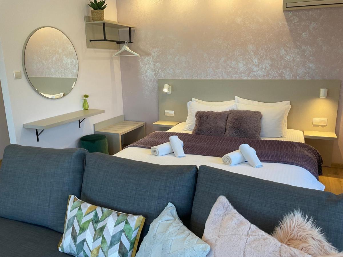 Guest Rooms Tsarevets Veliko Tarnovo Kültér fotó