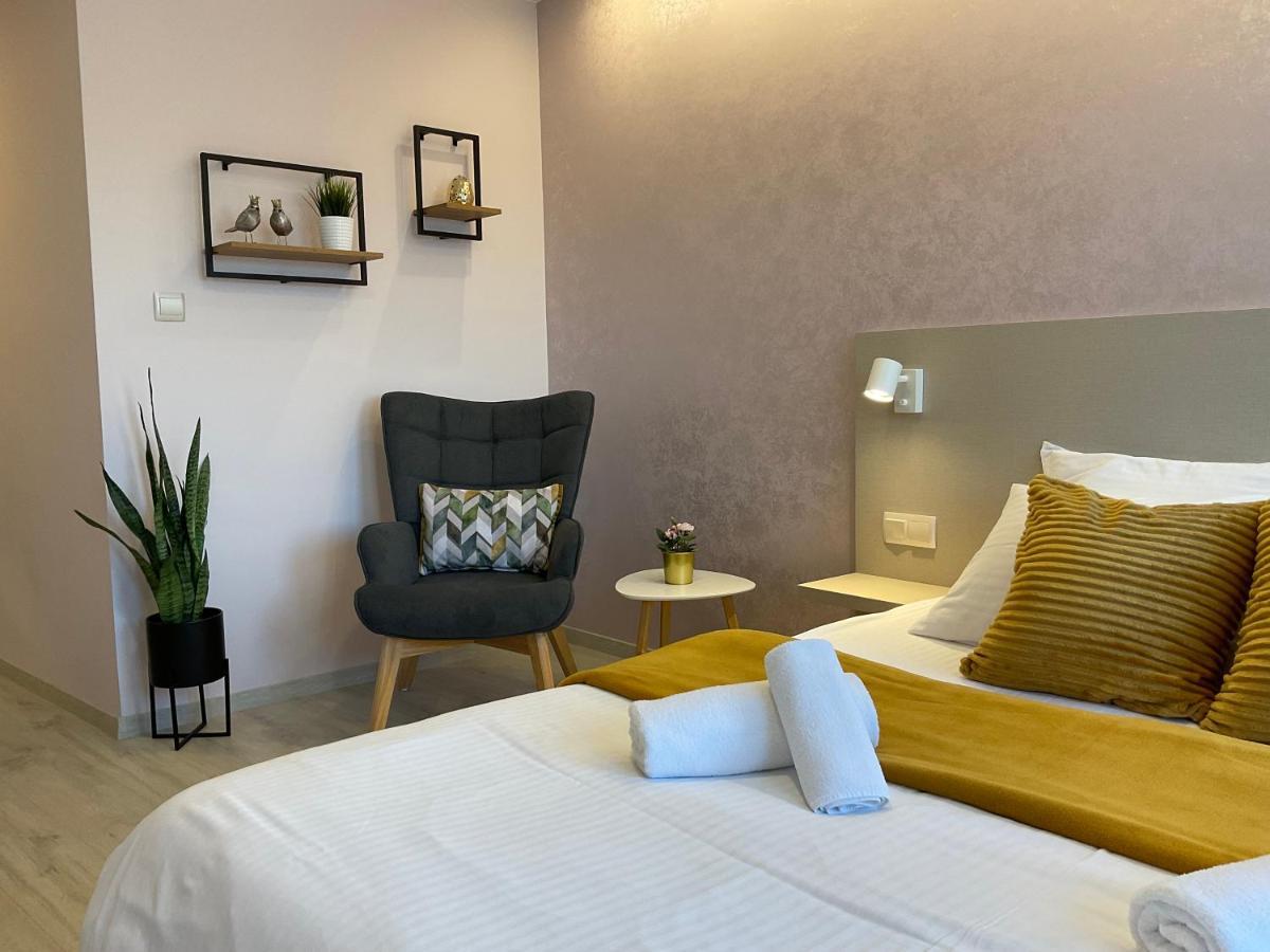 Guest Rooms Tsarevets Veliko Tarnovo Kültér fotó