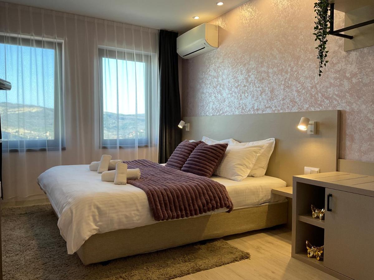 Guest Rooms Tsarevets Veliko Tarnovo Kültér fotó