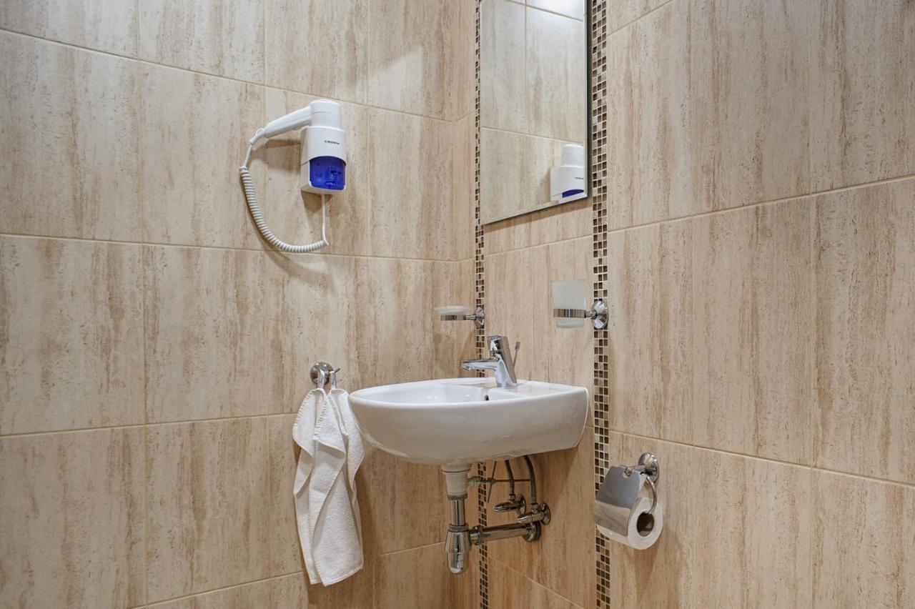 Guest Rooms Tsarevets Veliko Tarnovo Kültér fotó